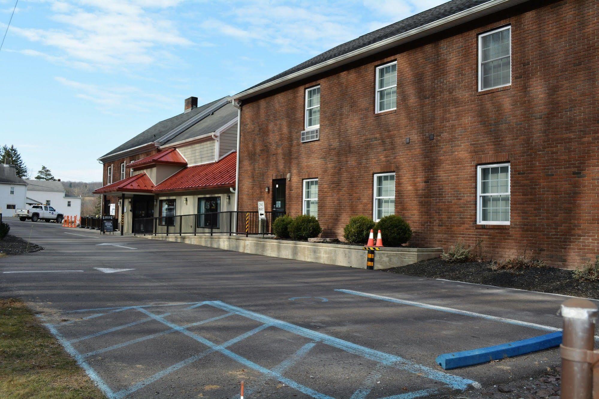 Hotel Dushore Exterior foto